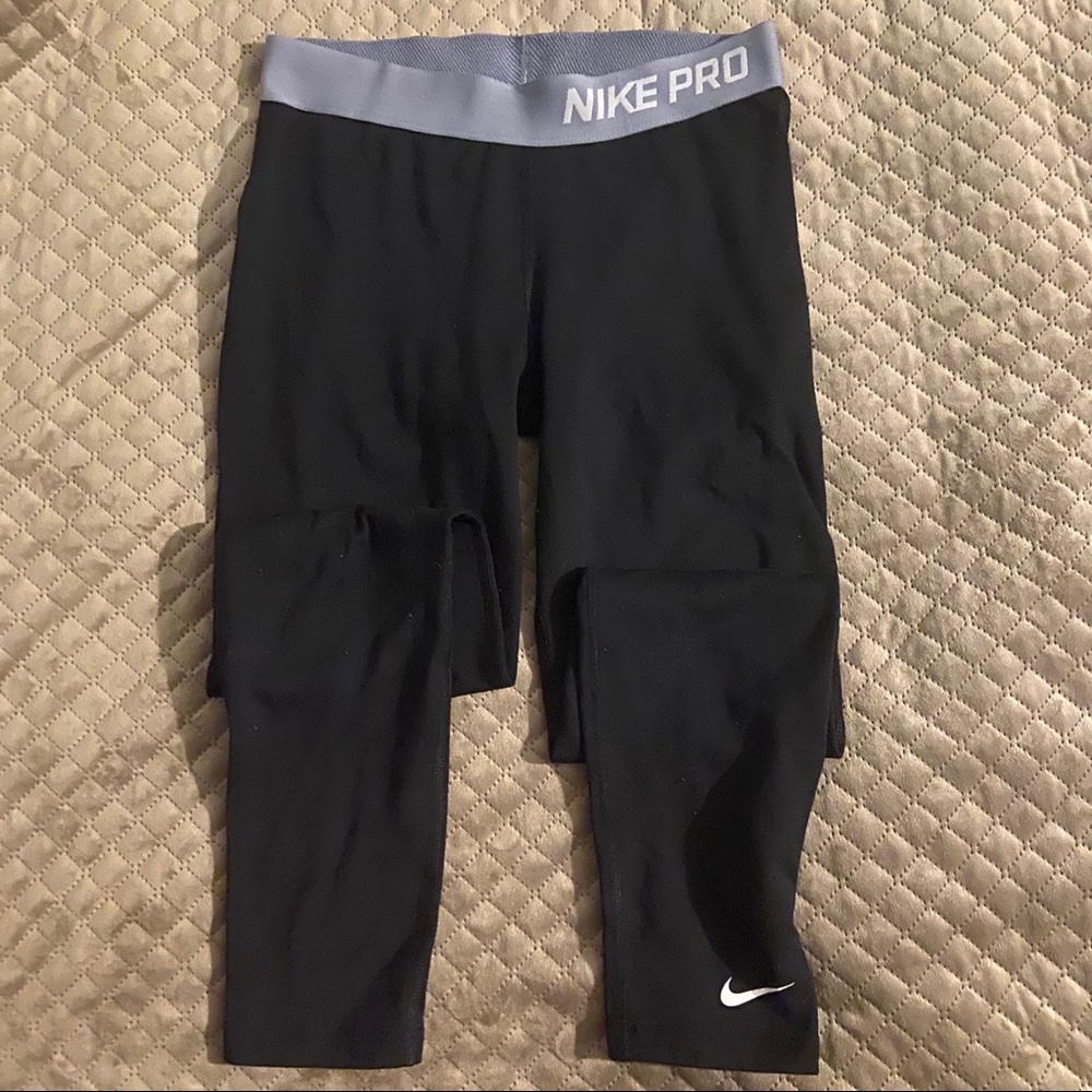 Gray Band Nike Pro Leggings